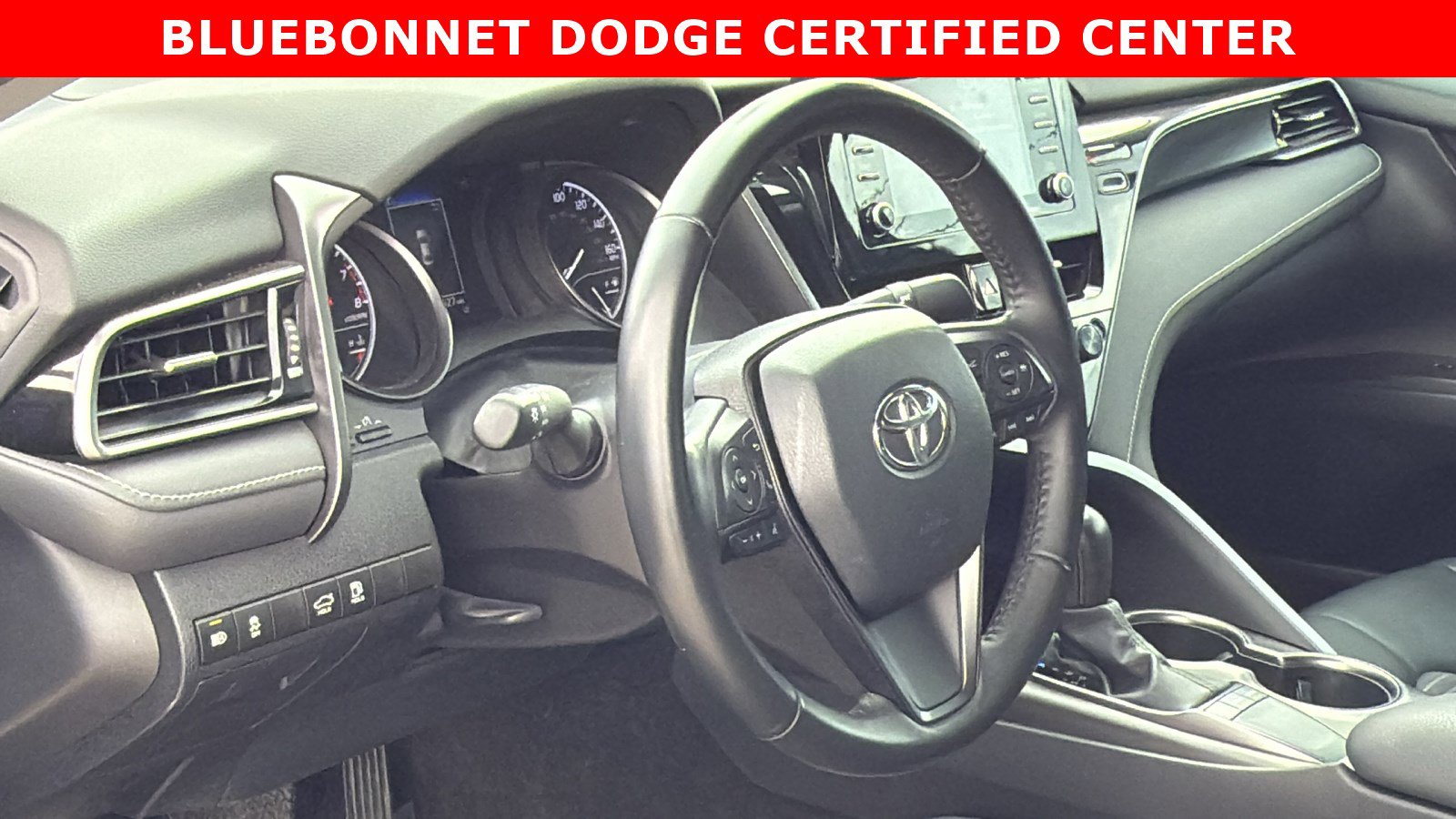 Used 2023 Toyota Camry SE image 10