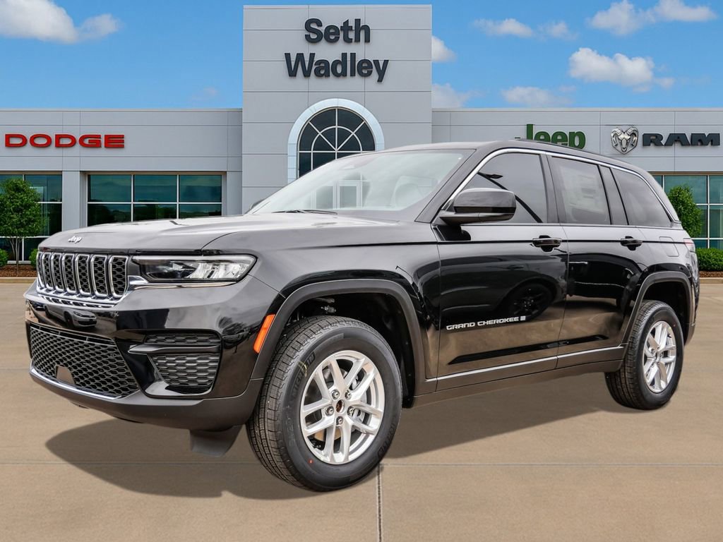 New 2026 Jeep Grand Cherokee Laredo X AWD/4WD image 3