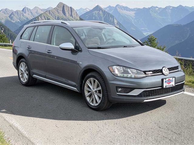 Used 2019 Volkswagen Golf Alltrack S image 8