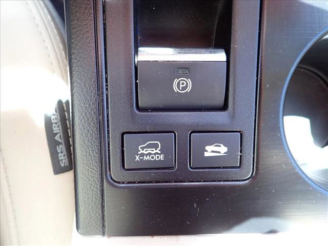 Used 2016 Subaru Outback 3.6R Limited image 21
