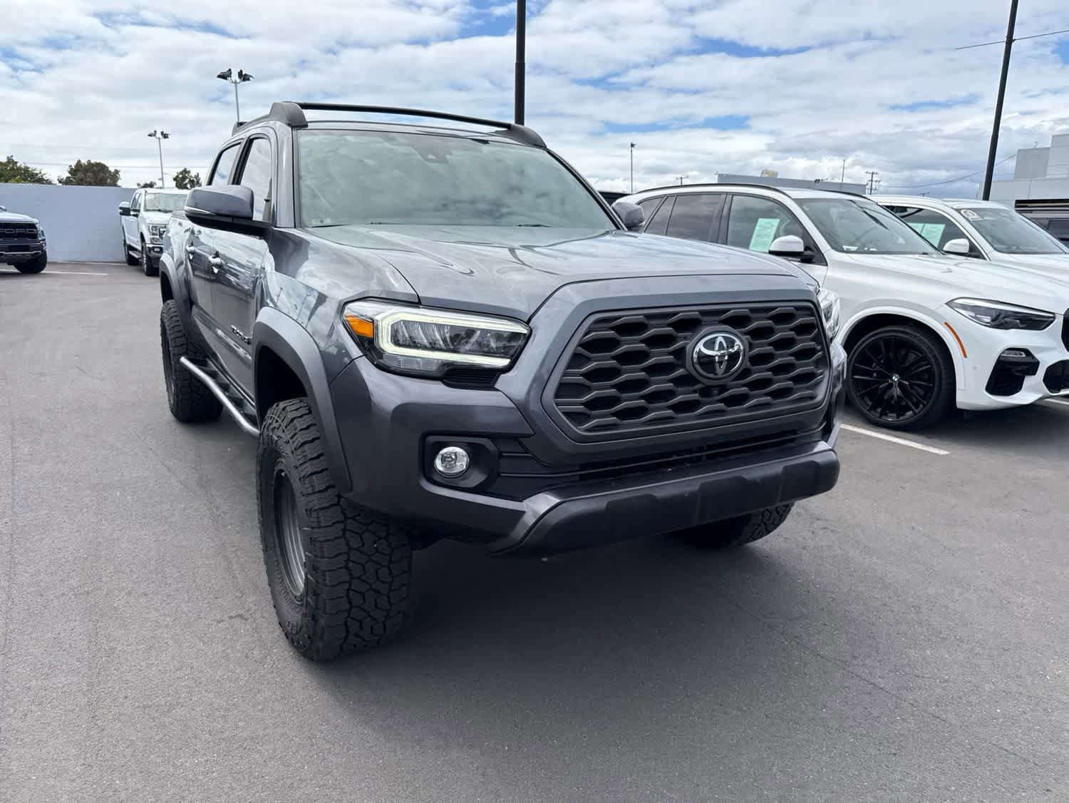Used 2021 Toyota Tacoma TRD Off-Road w/ TRD Premium Off Road Package AWD/4WD image 5