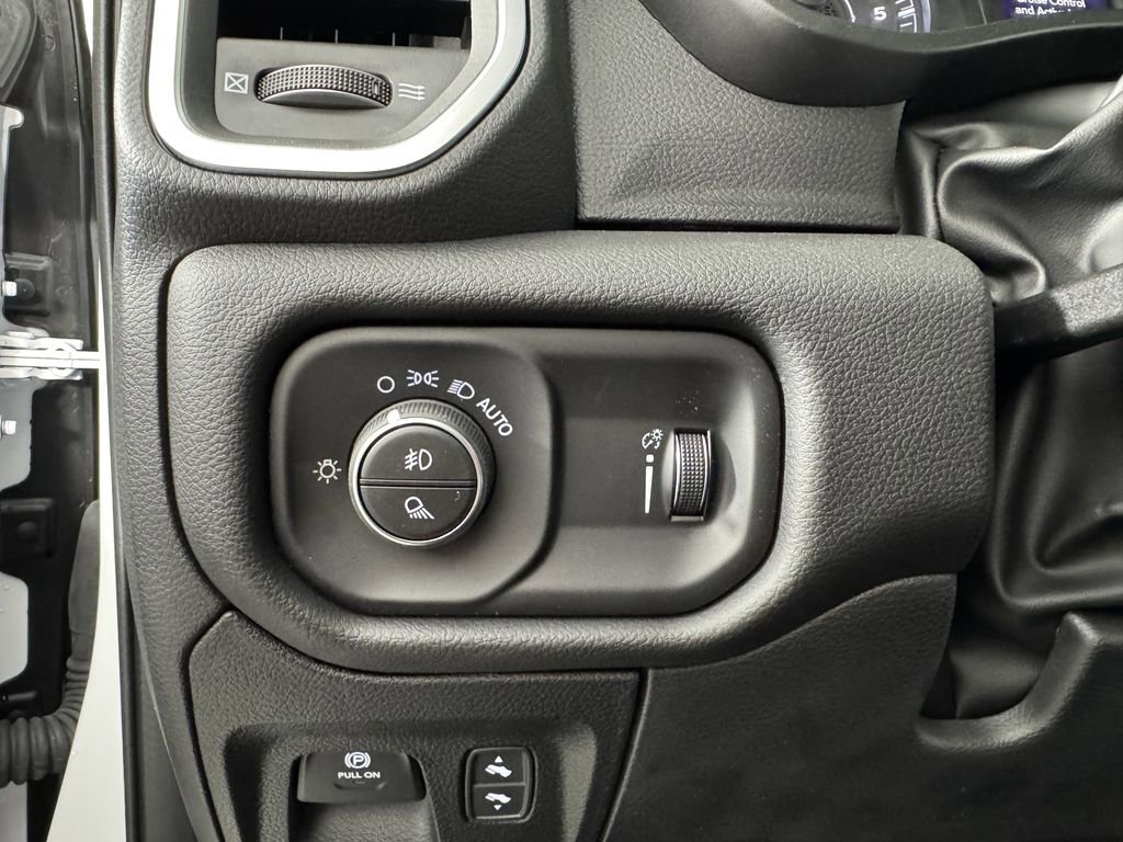 New 2026 RAM 1500 Big Horn image 9