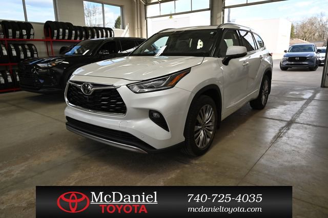 Used 2022 Toyota Highlander Platinum