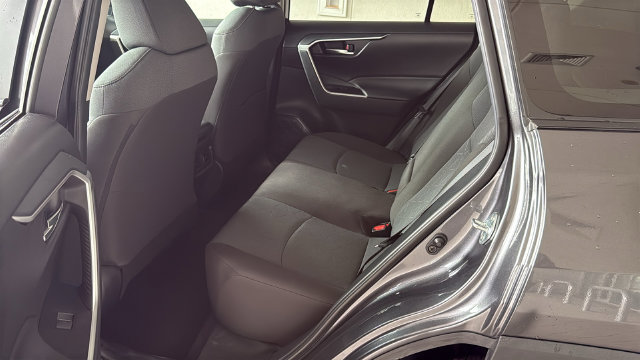 Used 2024 Toyota RAV4 XLE w/ Convenience Package FWD image 16