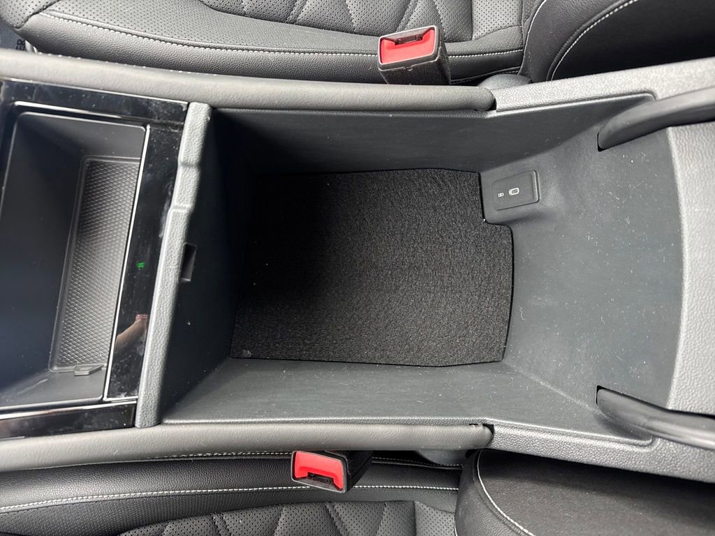 Used 2025 Volkswagen Atlas SE image 21