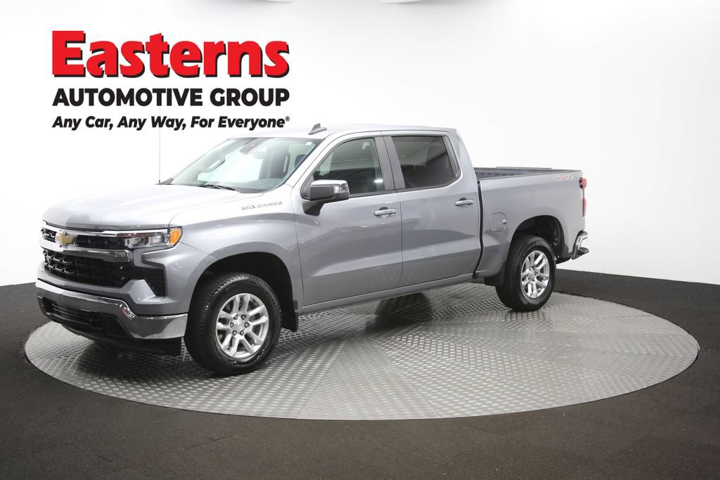 Used 2023 Chevrolet Silverado 1500 LT AWD/4WD image 58
