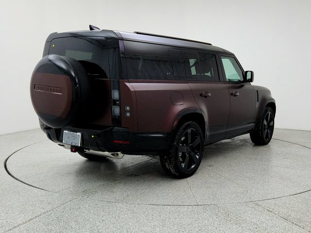 New 2026 Land Rover Defender 130 X-Dynamic SE AWD/4WD image 5