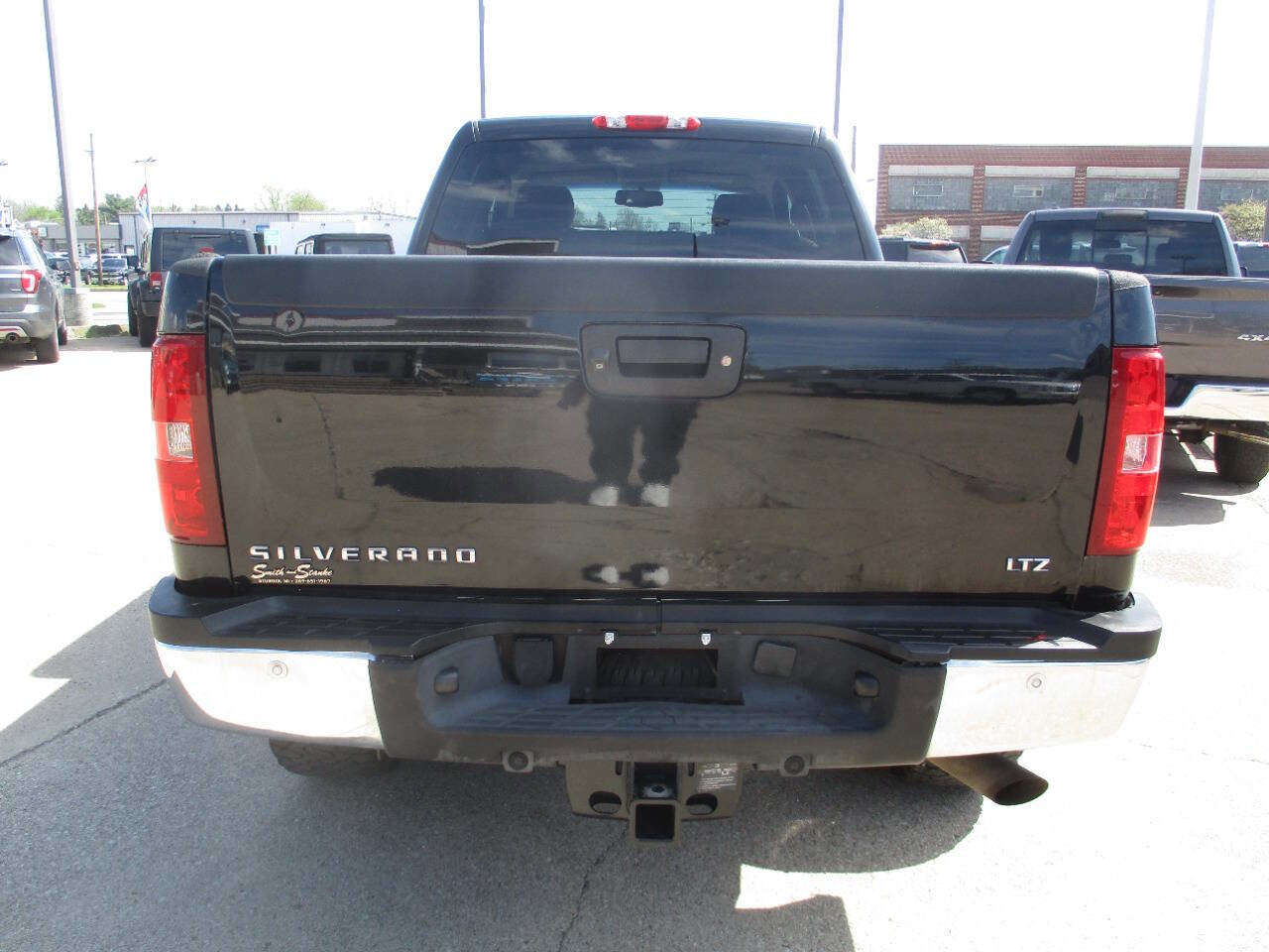 Used 2013 Chevrolet Silverado 2500 LTZ w/ LTZ Plus Package image 5