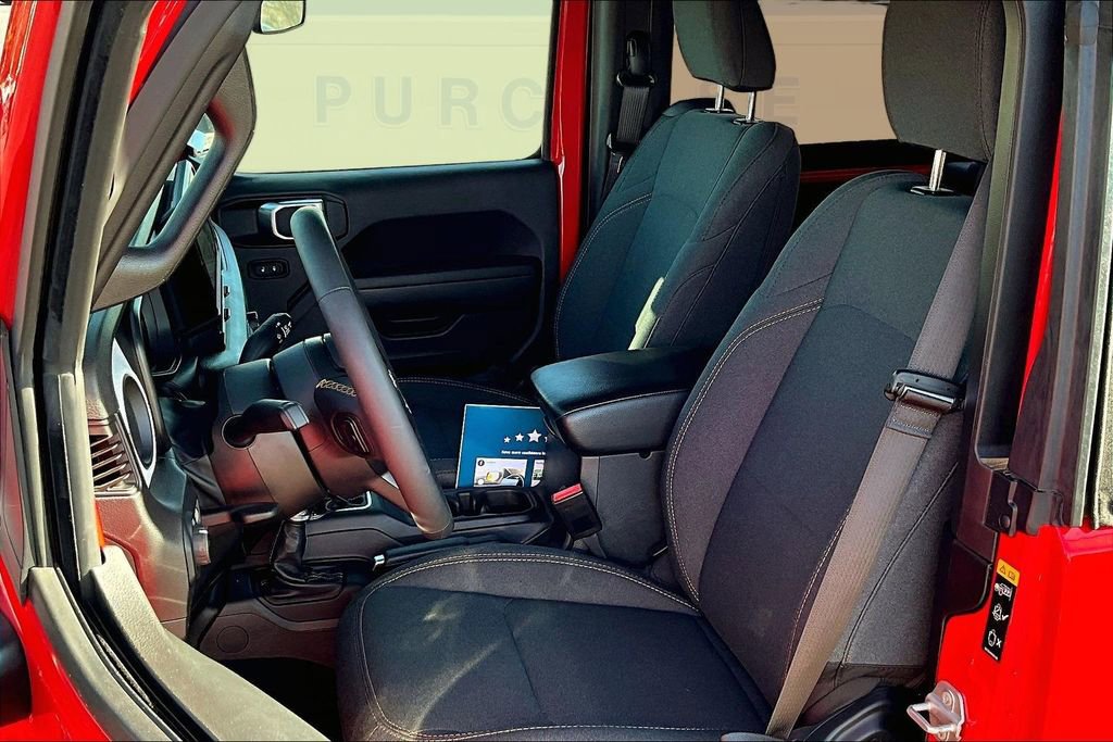 Used 2024 Jeep Wrangler Willys image 22