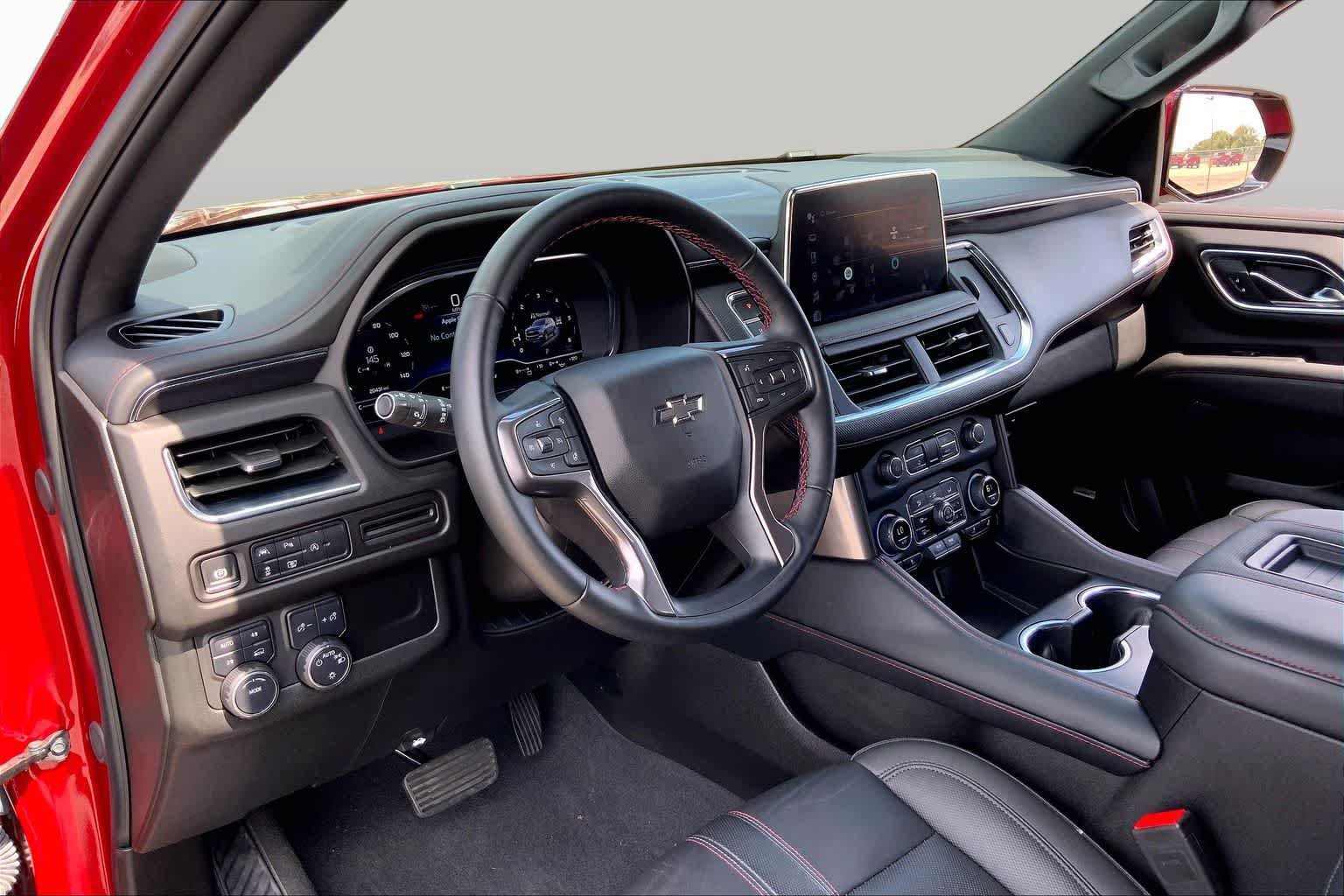Used 2024 Chevrolet Tahoe RST w/ Luxury Package AWD/4WD image 17