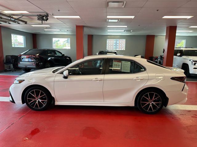 Certified 2023 Toyota Camry SE AWD/4WD image 6