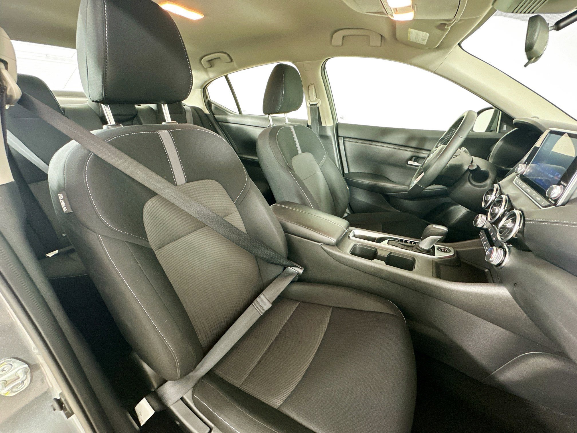 Used 2022 Nissan Sentra SV FWD image 39