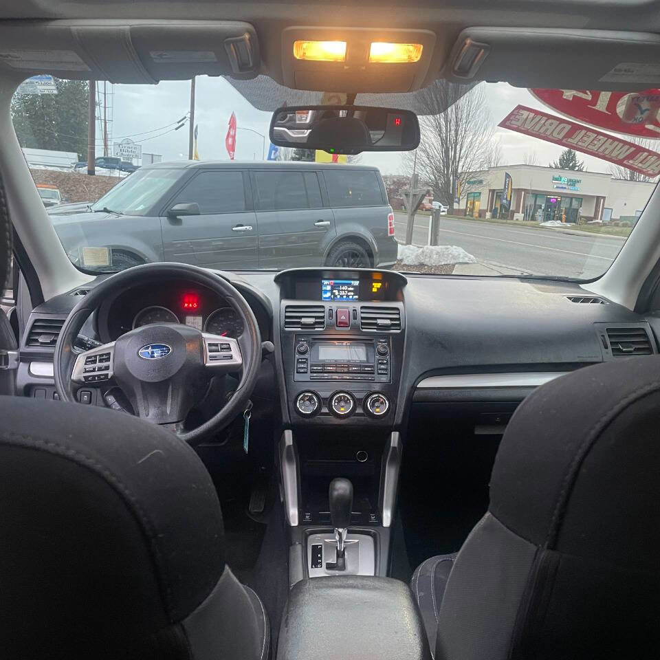 Used 2014 Subaru Forester 2.5i Premium w/ All-Weather Package image 18