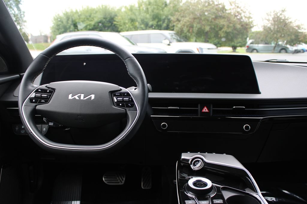 Used 2023 Kia EV6 GT-Line w/ GT-Line Suede Seat Package AWD/4WD image 16