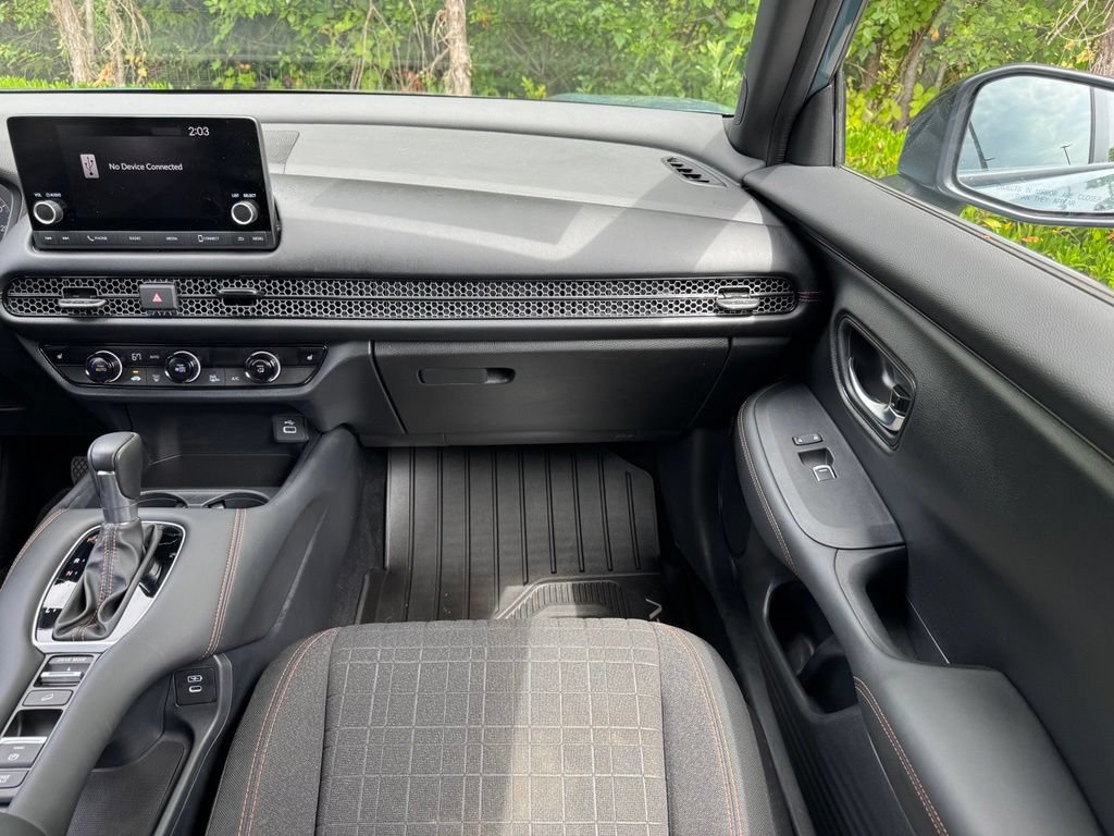 Certified 2024 Honda HR-V Sport image 28