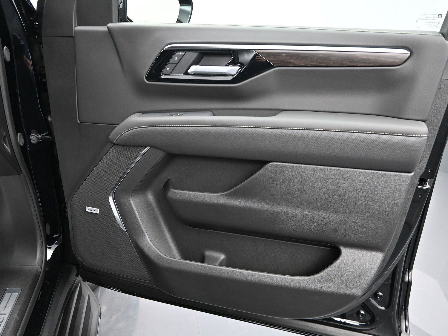 New 2026 Chevrolet Tahoe Premier w/ Sun And Tow Package image 9