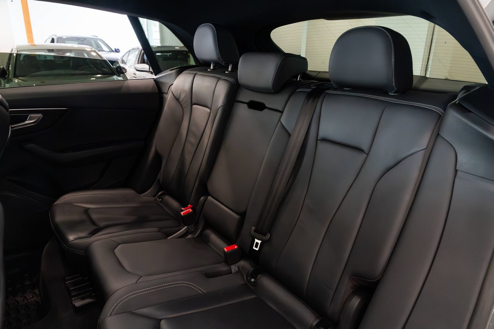 Used 2019 Audi Q8 Premium w/ Convenience Package AWD/4WD image 20