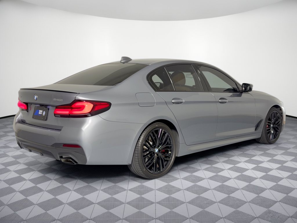Used 2023 BMW 540i xDrive w/ Executive Package AWD/4WD image 9