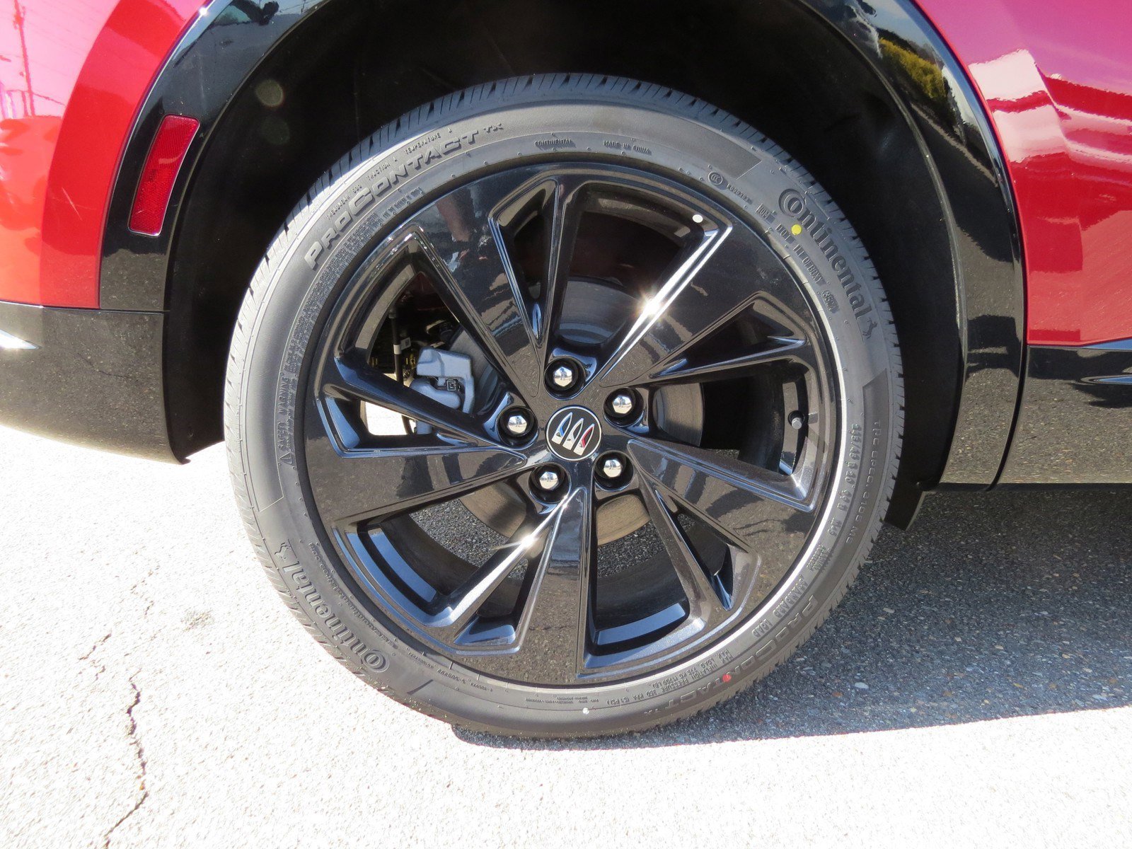 New 2025 Buick Envision Sport Touring image 12