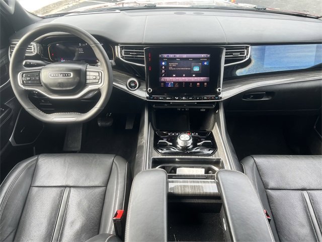 Used 2022 Jeep Wagoneer Series III image 3