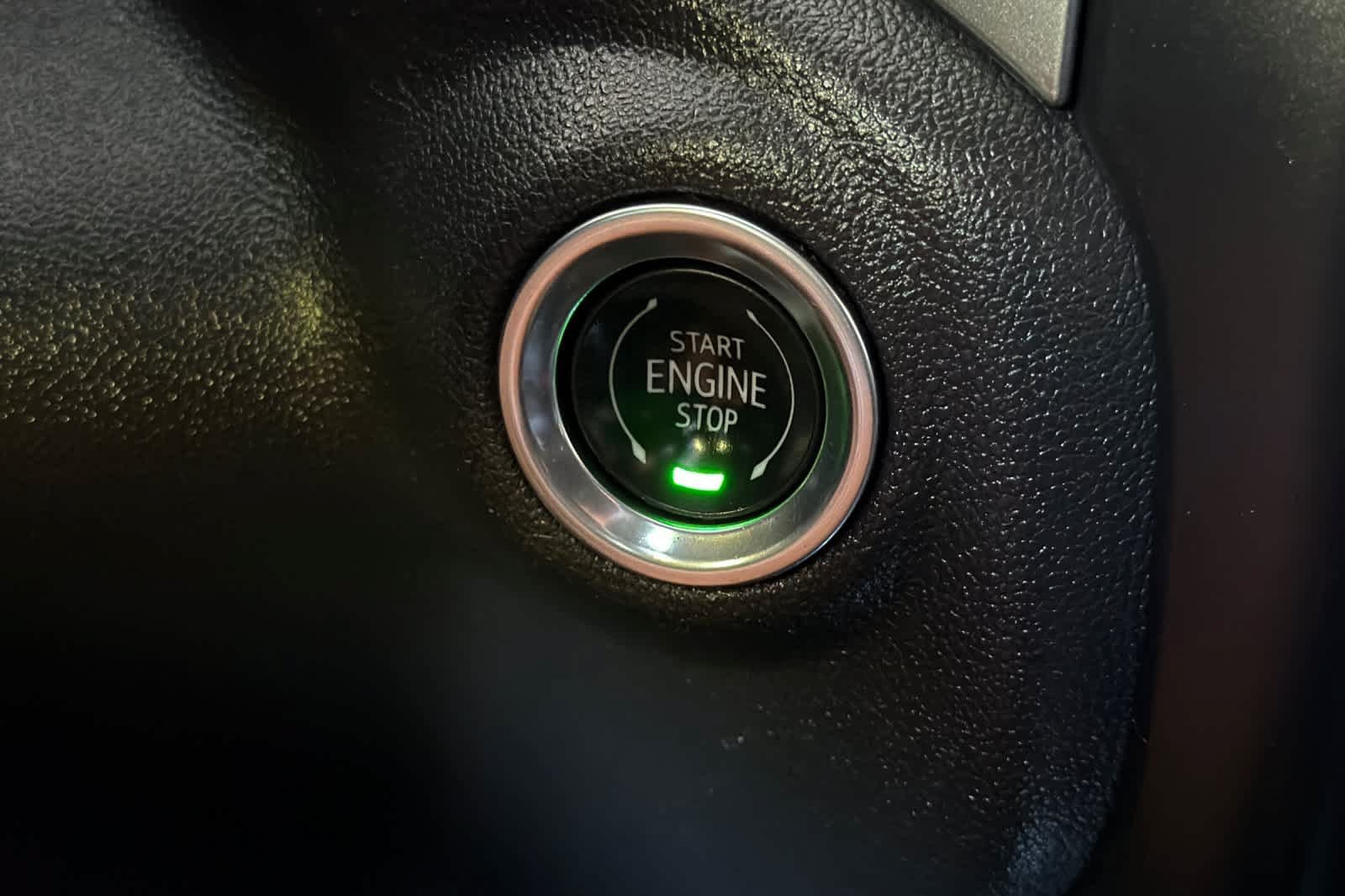 Used 2020 Chevrolet Silverado 1500 RST AWD/4WD image 24
