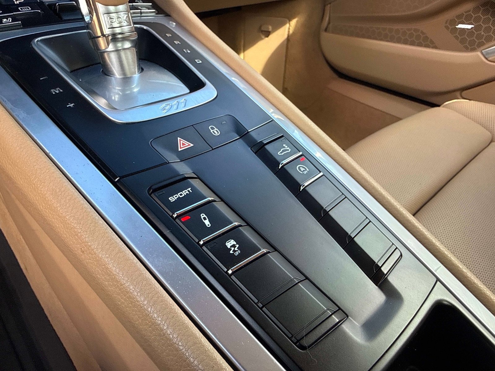 Used 2017 Porsche 911 Carrera image 39