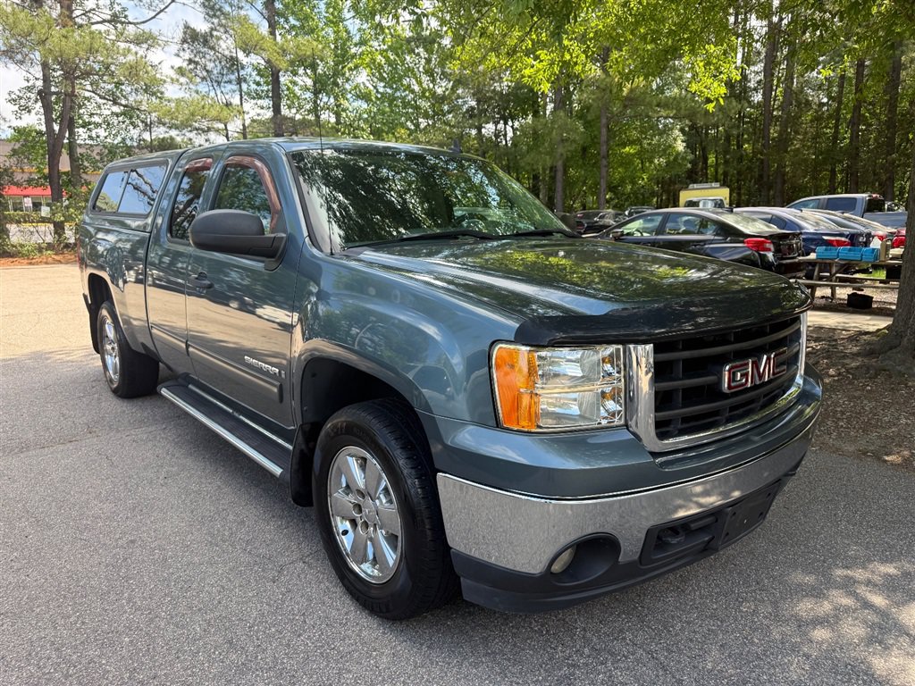 Used 2008 GMC Sierra 1500 SLE w/ Power Pack Plus RWD image 3
