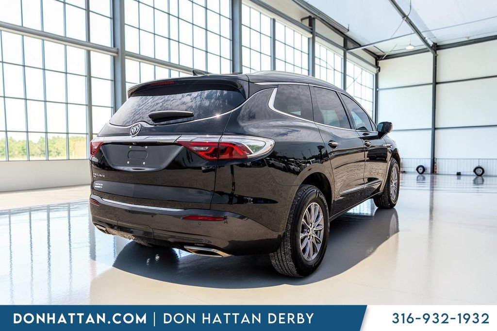 Used 2023 Buick Enclave Essence AWD/4WD image 34