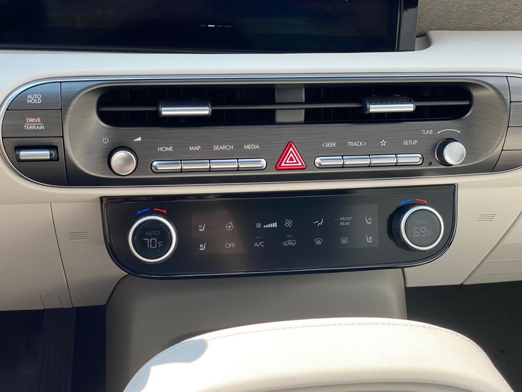 New 2026 Hyundai Palisade Limited image 17