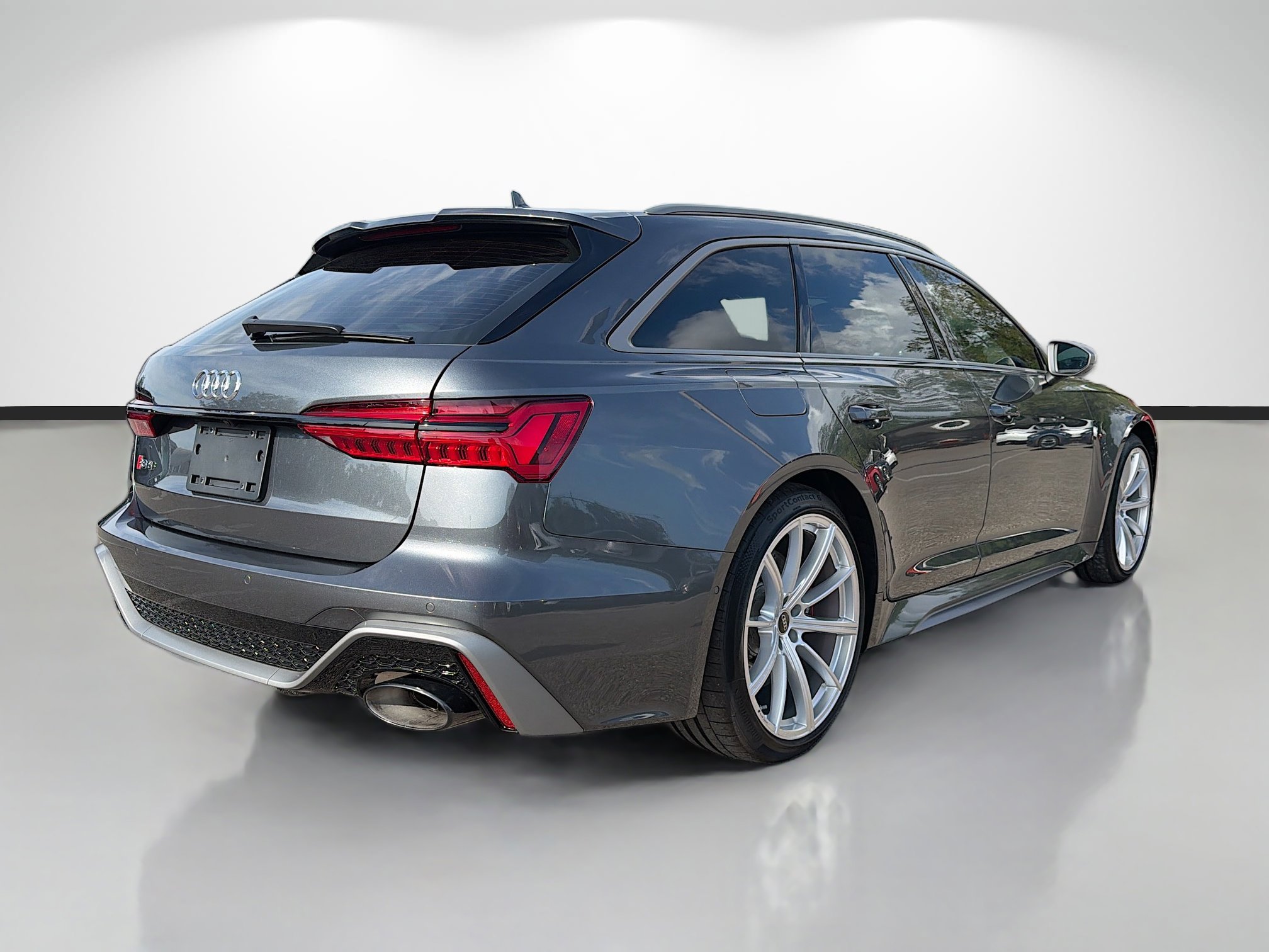 New 2026 Audi RS 6 performance AWD/4WD image 3