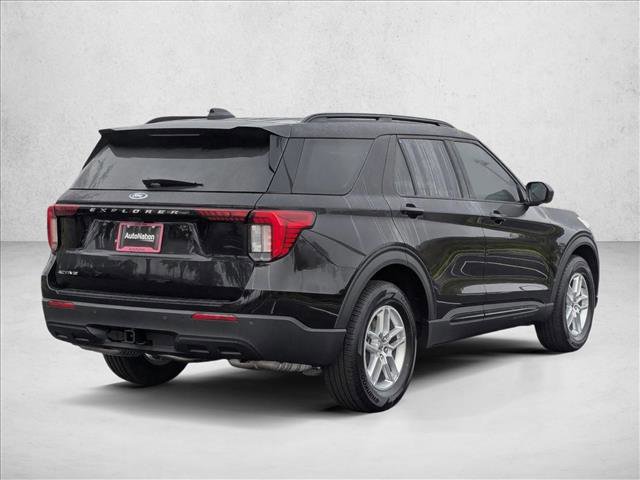 New 2026 Ford Explorer Active image 2