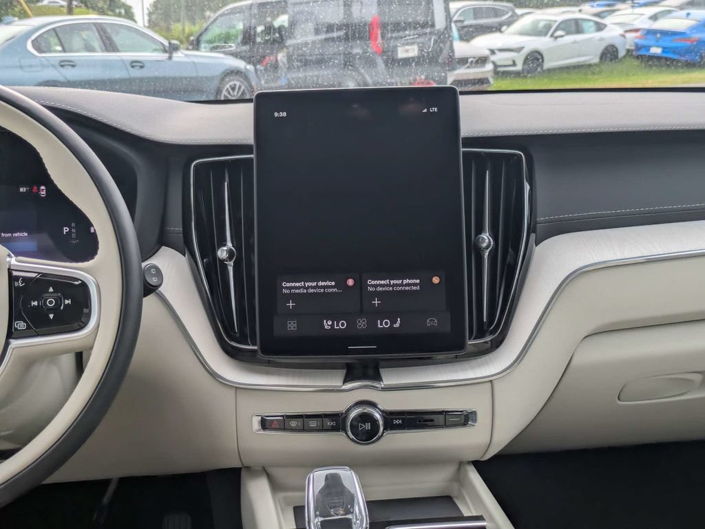 Certified 2026 Volvo XC60 B5 Ultra w/ Protection Package Premier AWD/4WD image 19