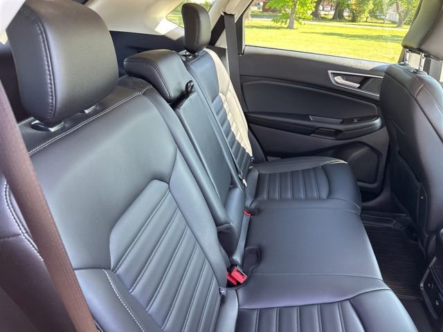 Used 2024 Ford Edge SEL w/ Convenience Package AWD/4WD image 24