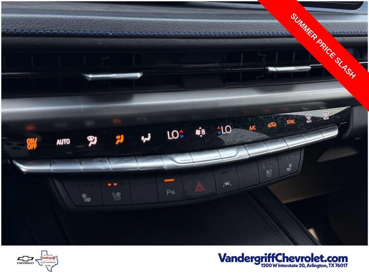 Used 2025 Cadillac XT4 Sport FWD image 19