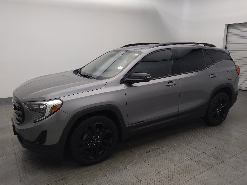 Used 2020 GMC Terrain SLT w/ Preferred Package FWD image 2