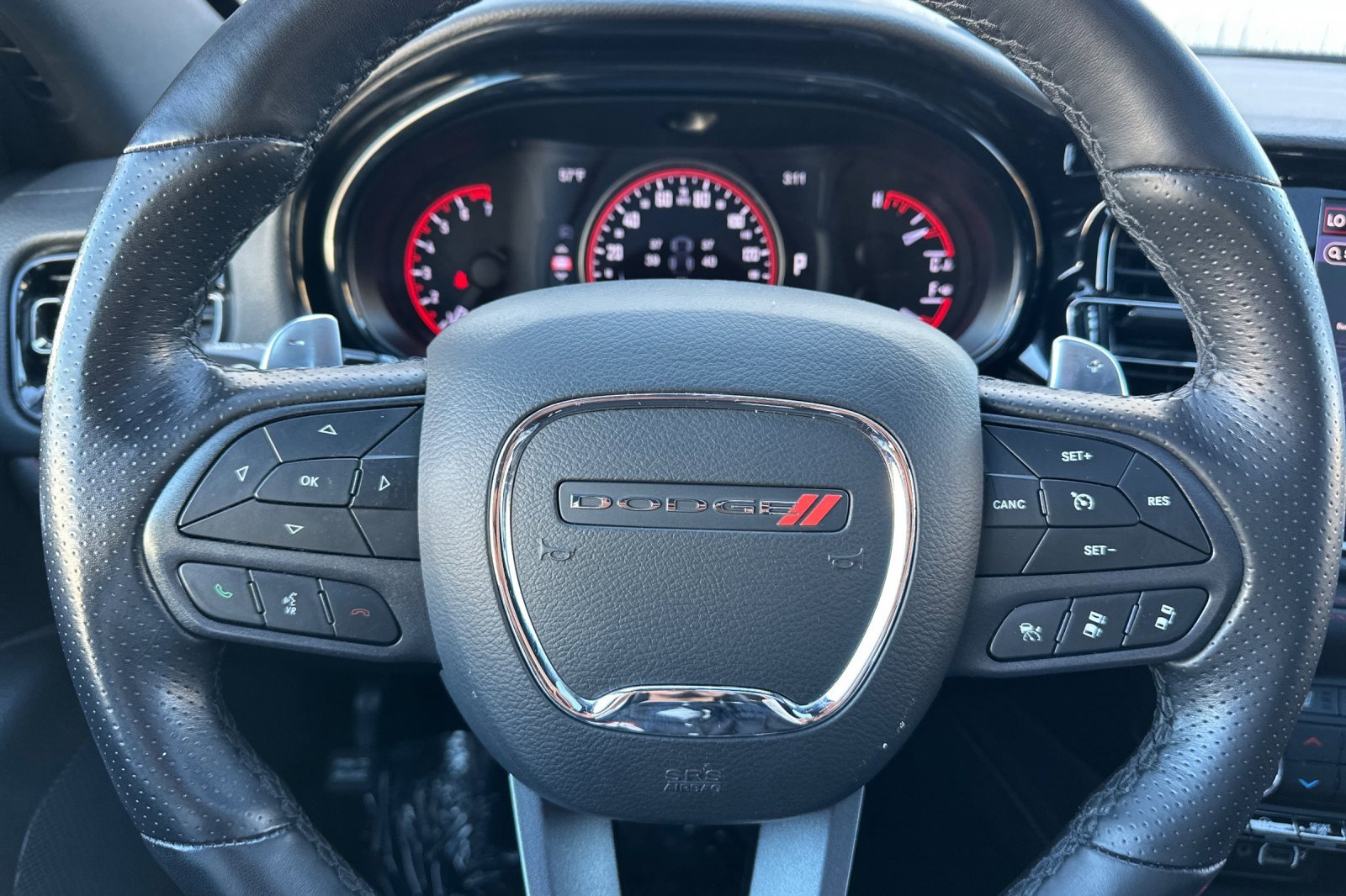 Used 2023 Dodge Durango GT image 28