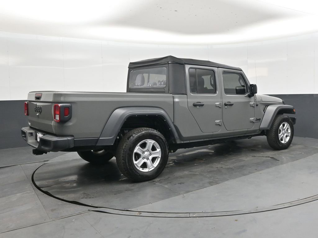 Used 2021 Jeep Gladiator Sport AWD/4WD image 3