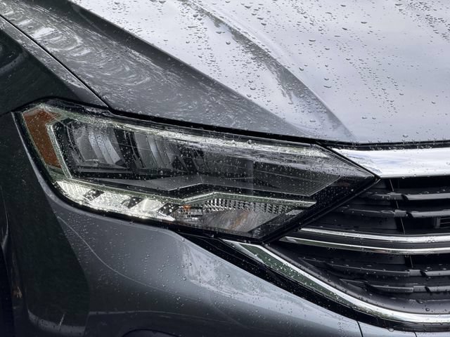 Certified 2024 Volkswagen Jetta S FWD image 9