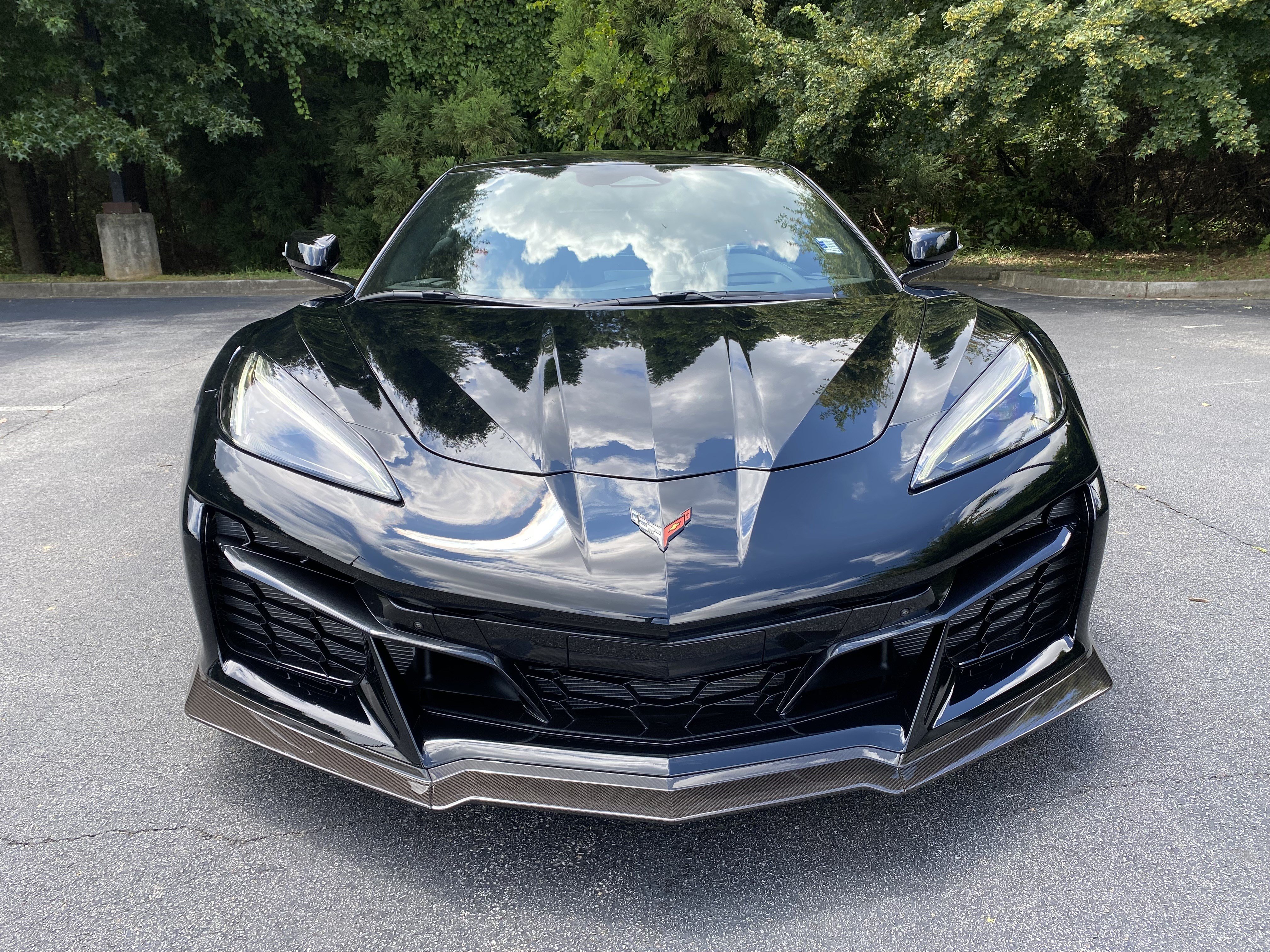 Used 2024 Chevrolet Corvette Z06 RWD image 3