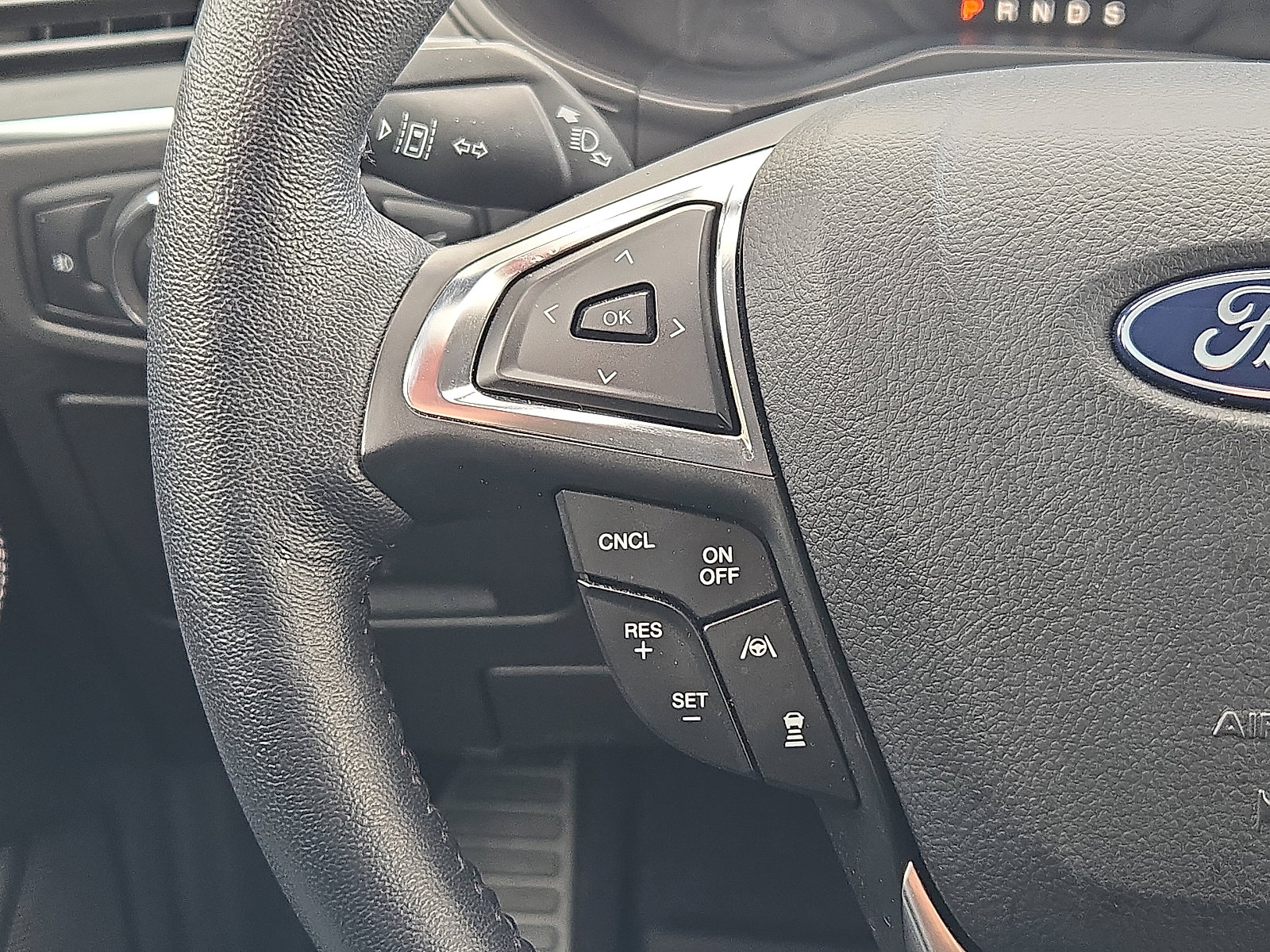 Certified 2024 Ford Edge Titanium w/ Equipment Group 301A image 23