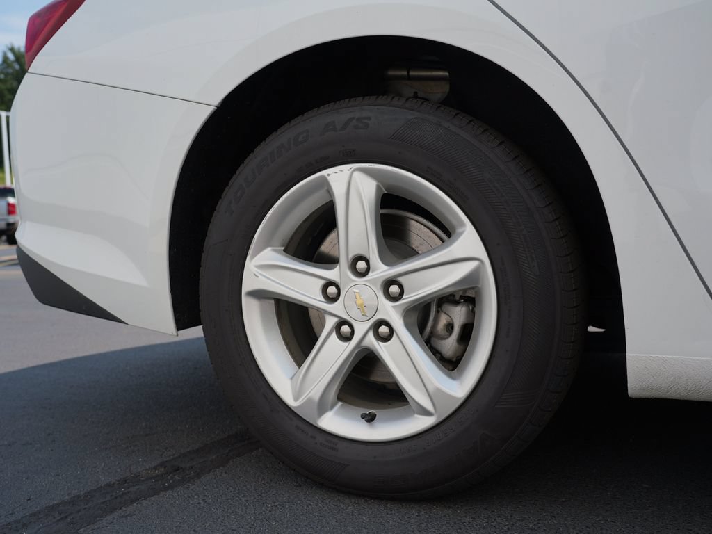 Used 2023 Chevrolet Malibu LT w/ Driver Confidence Package FWD image 29