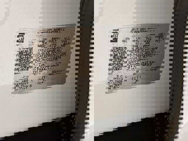 Certified 2026 Cadillac Escalade ESV Platinum Sport w/ LPO, ONYX Package image 36