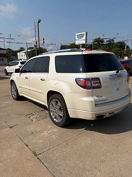 Used 2015 GMC Acadia Denali AWD/4WD image 3