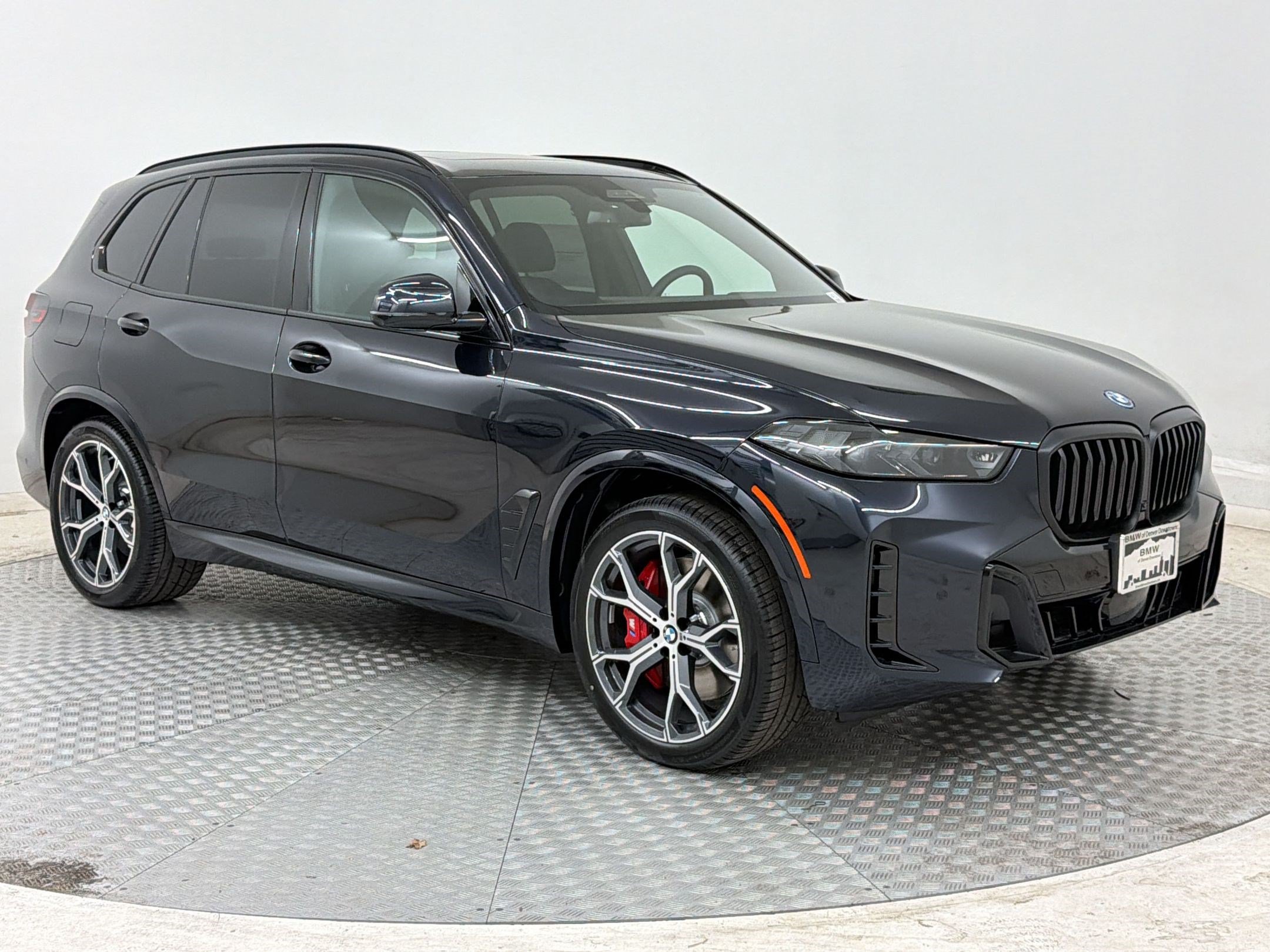 New 2026 BMW X5 xDrive50e w/ M Sport Package AWD/4WD image 7