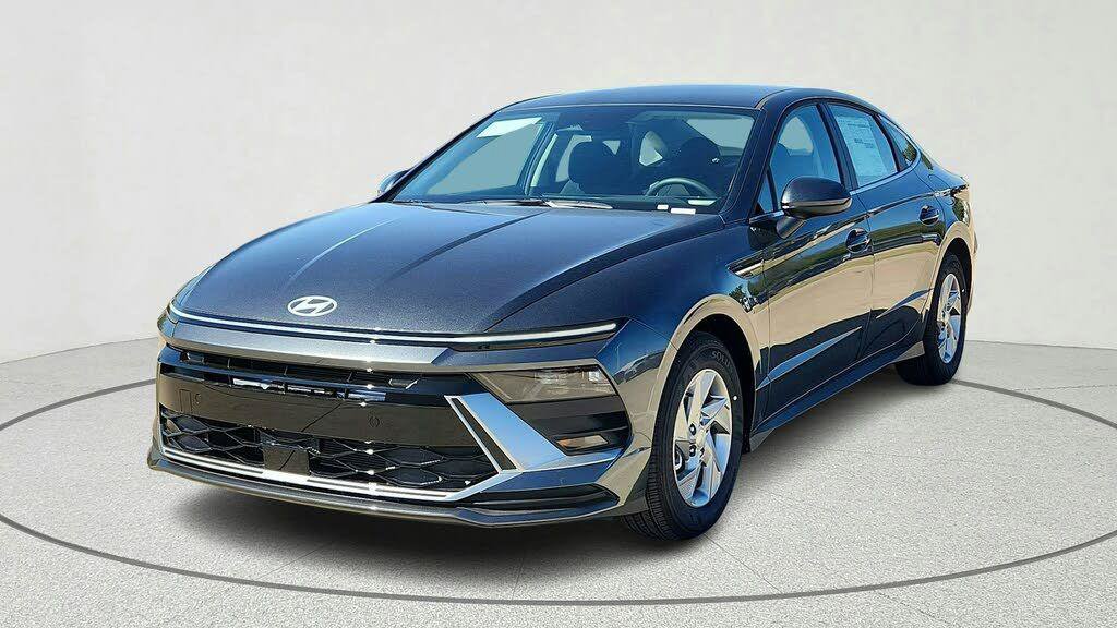 New 2026 Hyundai Sonata SE