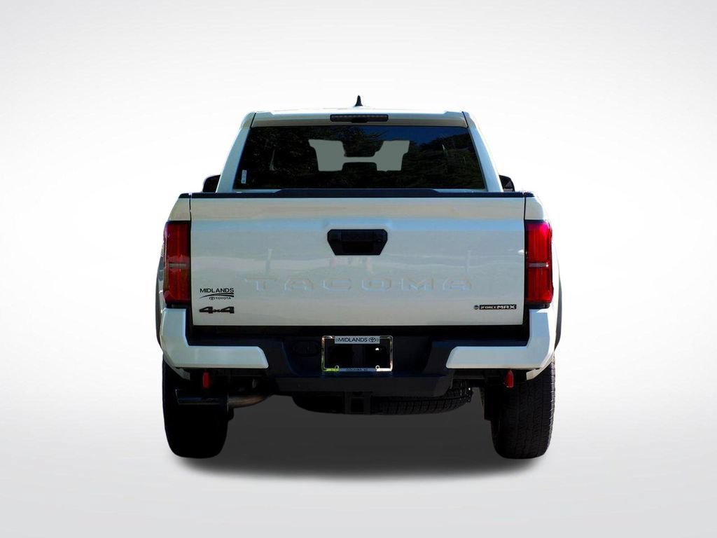 Used 2024 Toyota Tacoma TRD Off-Road AWD/4WD image 59