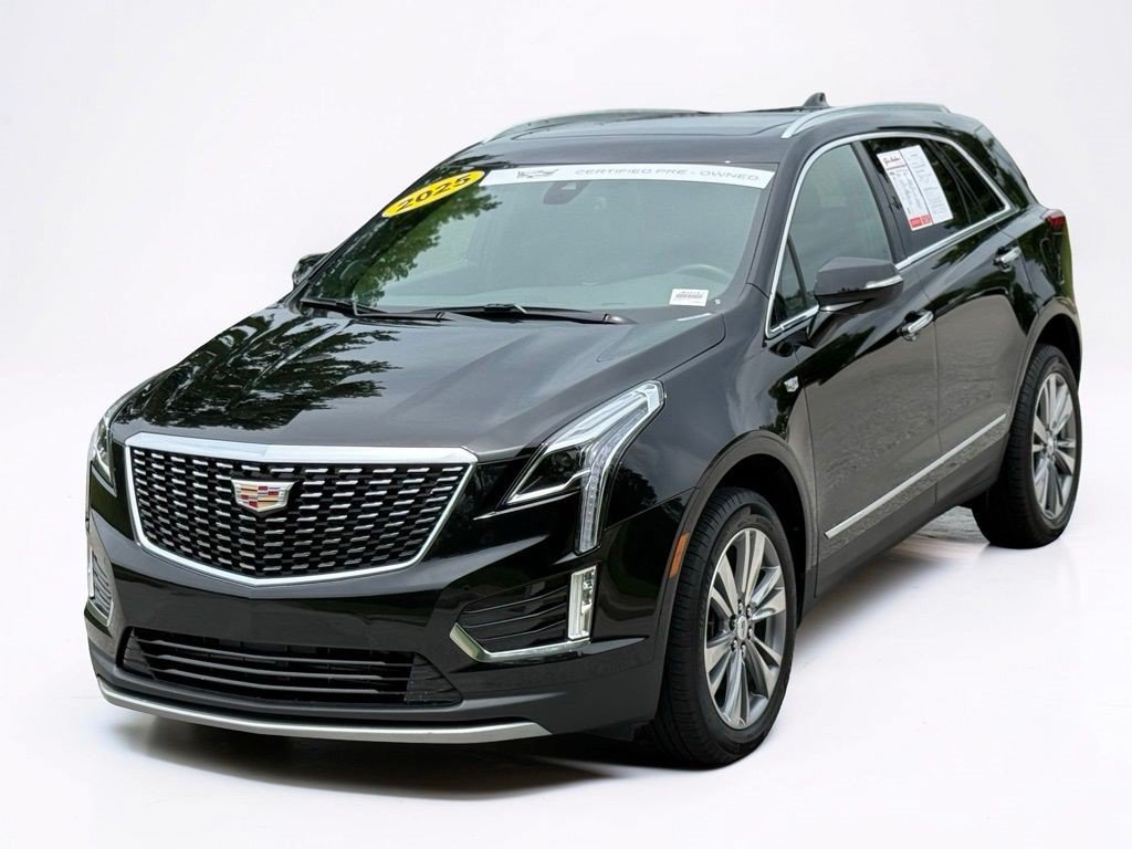 Certified 2025 Cadillac XT5 Premium Luxury w/ LPO, Floor Liner Package AWD/4WD image 8