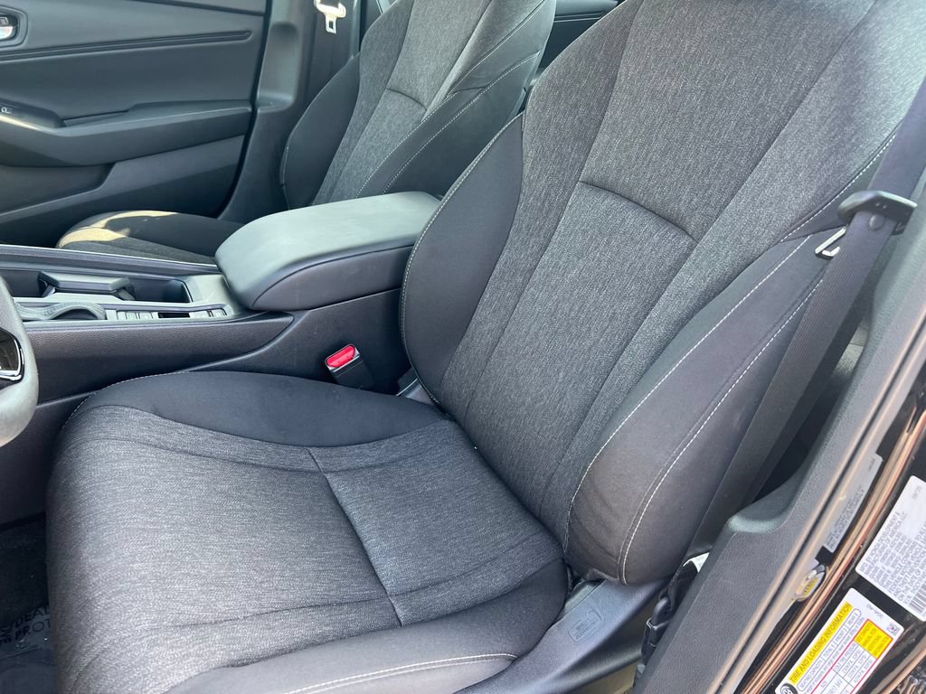 Used 2025 Honda Accord SE image 11