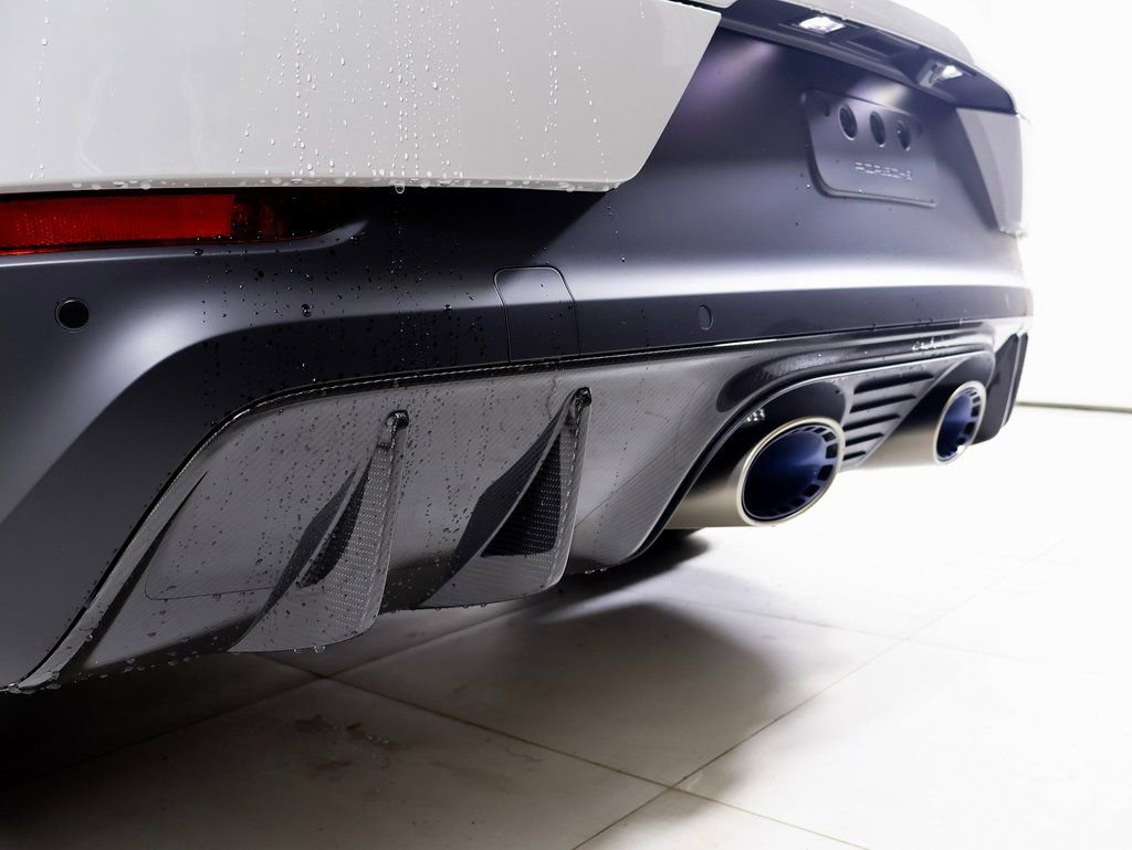 New 2026 Porsche Cayenne Turbo GT image 12