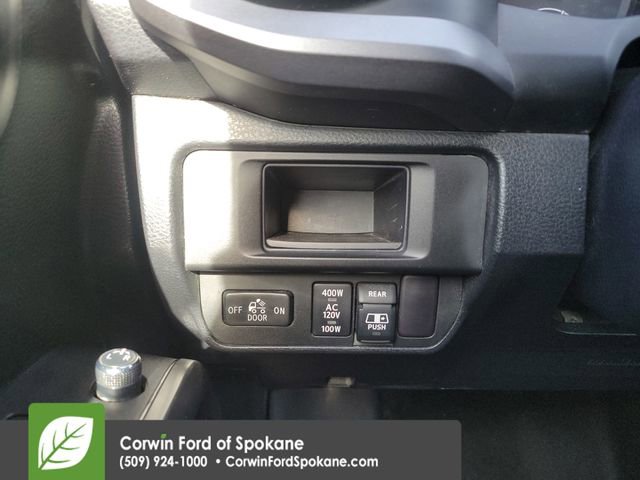 Used 2017 Toyota Tacoma TRD Off-Road image 25